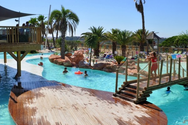Les bonnes raisons de choisir un camping avec piscine pour ses vacances en Provence-Alpes-Côte d’Azur